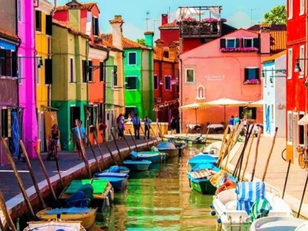Murano and Burano islands by private boat: fall in love with the Venice lagoon