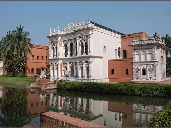 Old Capital Tour Sonargaon: Back to the History.