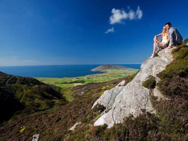 Dingle Peninsula Chauffeur Drive & Walking Tour