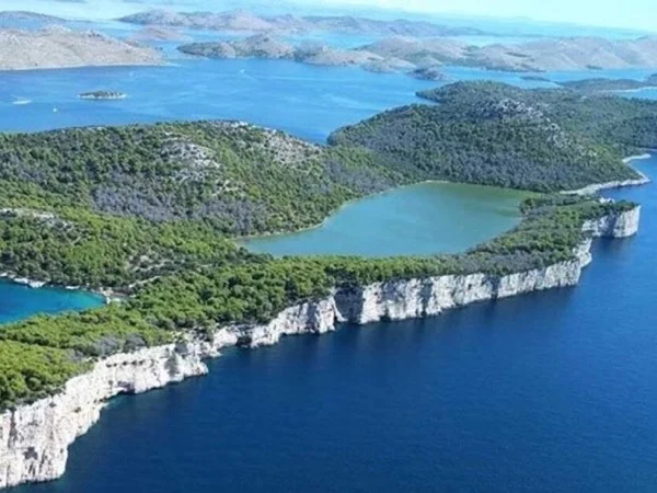 National Parks and UNESCO Cities of Croatia, five days trip from Sibenik area