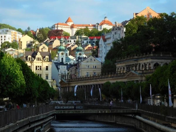 Full Day Tasting Tour at Carlsbad: The most beautiful spa in Central Europe