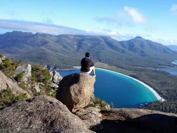 Wine and Wineglass Bay - Private Tour