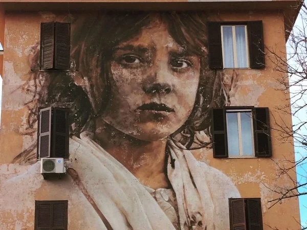 Unconventional Rome Tour and giant murals by bicycle or e-bicycle