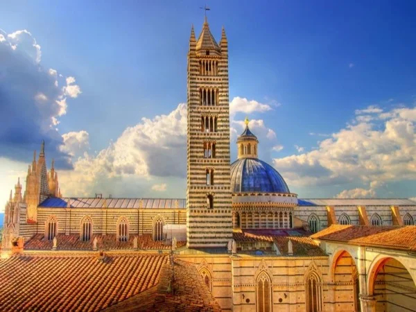 Precious Siena and San Gimignano full day Private Tour