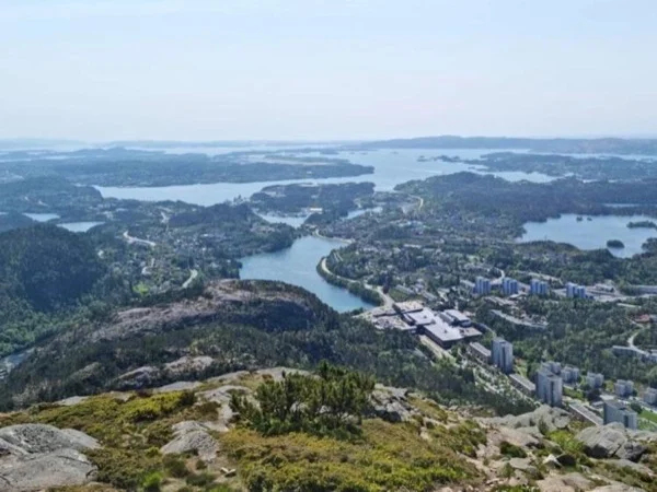 Hike to the ''Witch peak'' - Mount Lyderhorn 396m