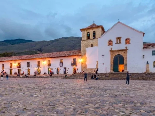 Full day private excursion to Villa de Leyva