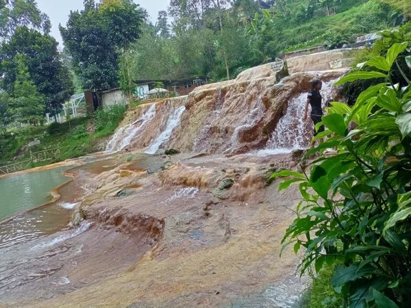 Tangkupan Parahu Volcano and Beautiful of Cipanas Waterfall