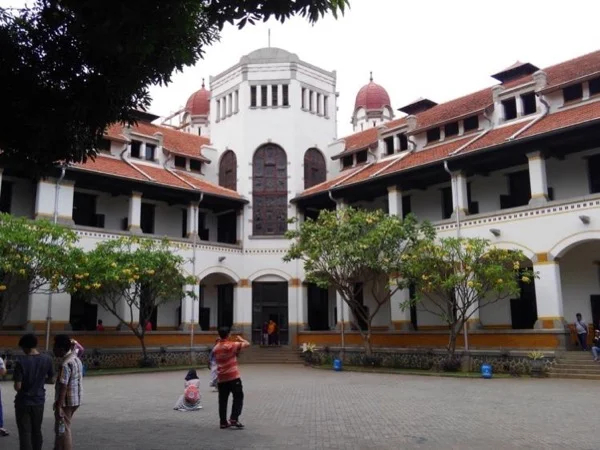 Explore Semarang City Highlights