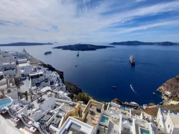 Fira Orientation and it's Museum - Walking Tour in Santorini