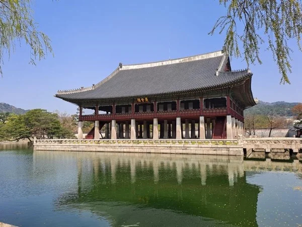 Incheon Sea port or Air port pickup Seoul City tour
