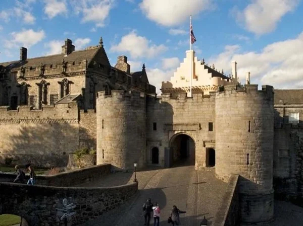 Stirling Castle and The Trossachs From Edinburgh