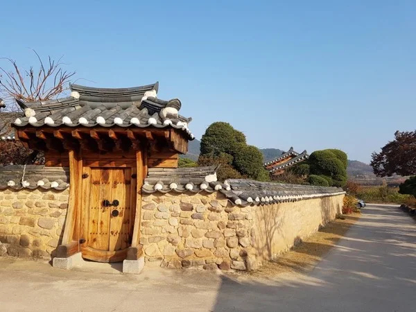 Overnight trip to Korean heritage