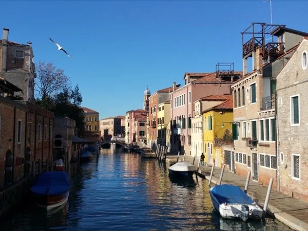 Wine Tasting In The Artistic District Of Venice