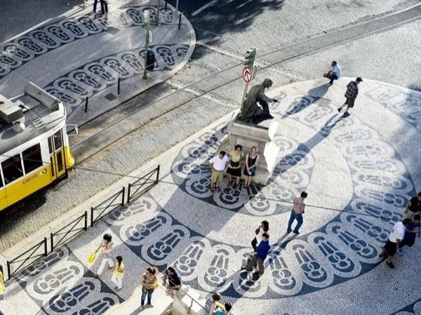 The City Center of Lisbon Express Walking Tour