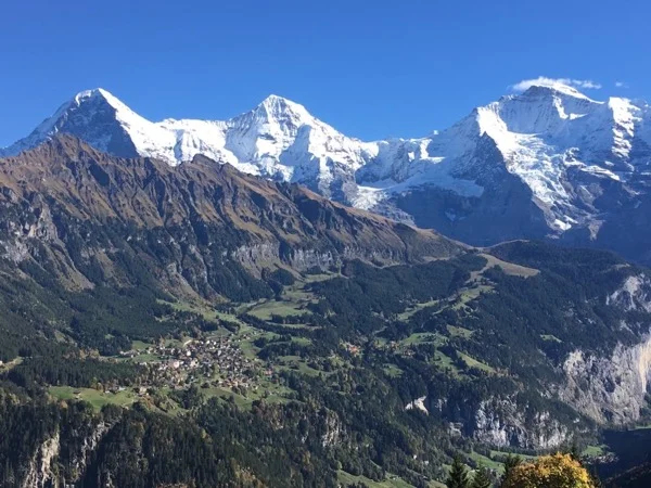 Day excursion from Interlaken to Wengen, Lauterbrunnen valley and Murren.