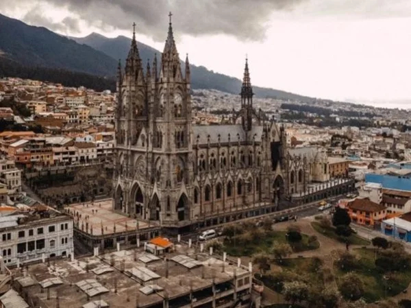 Quito Old Town with Cable Car