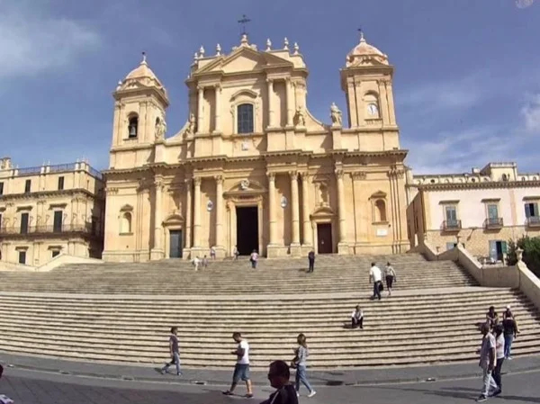 Noto Half Day Walking Tour