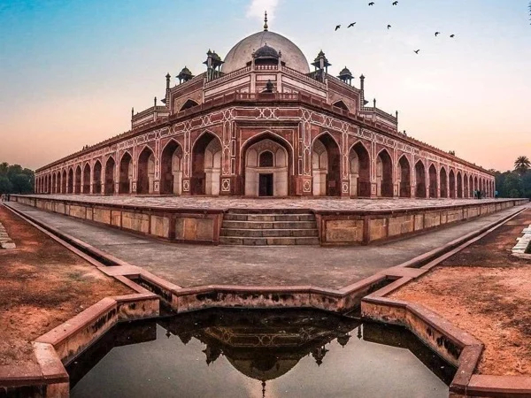 Private Old and New Delhi Guided City Tour