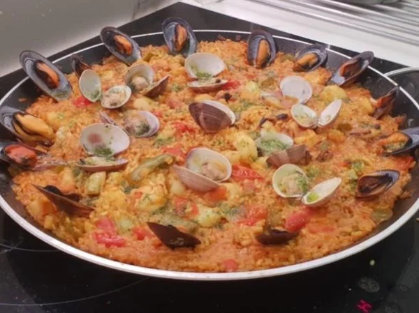 Market Visit and Paella Cooking Class