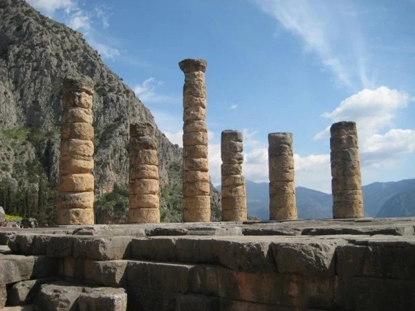 The Wonder of Delphi Full Day Private Tour from Athens - Van Vehicle