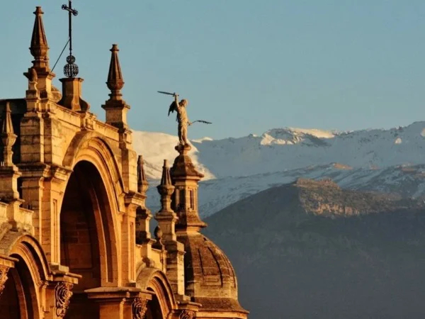 Cathedral, Royal Chapel and Granada city-centre