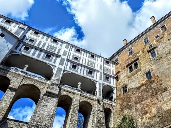 Cesky Krumlov and Hluboka Castle Full Day Tour