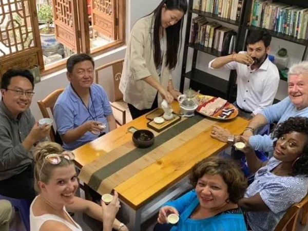 Half Day Tour with Tea, Dumpling DIY and Majong