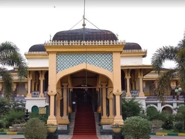 Explore Medan Full Day Tour