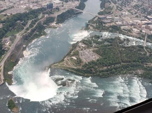 Daily Extended Niagara Tour-Large Vehicle