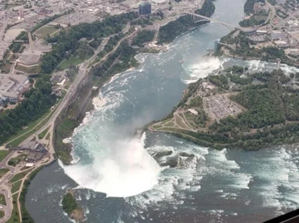 Niagara Region Winetasting Tour