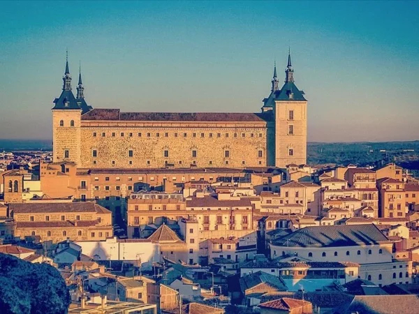 The City of the Three Cultures Private Tour: Toledo