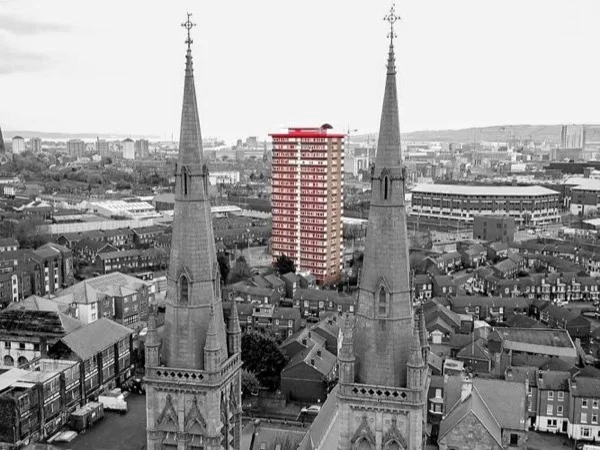 A Private Tour of Belfast and it's People