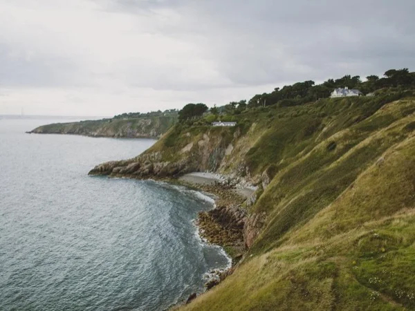 Hiking Day Trip to Howth with Local Private Guide
