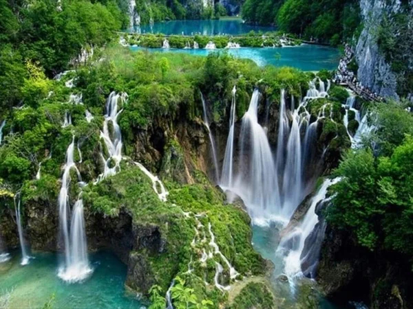 Plitvice lakes Tour