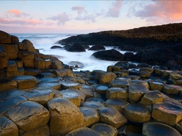 Luxury Private Giants Causeway & North Antrim Coast 9 hour tour
