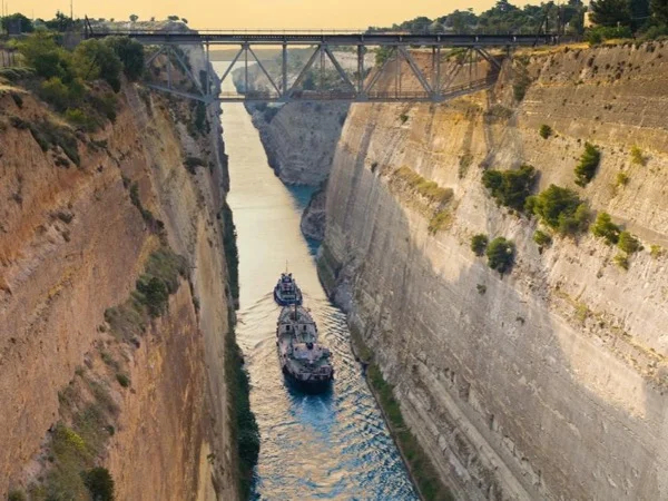 Discover Athens & Ancient Corinth in a Extended Full Day Tour