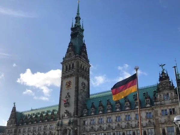 Hamburg Townhall Express Tour