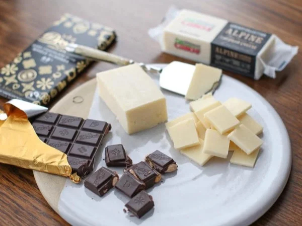 The Chocolate and Cheese Private Tour In Luzern