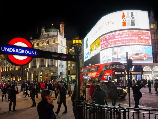 London's West End : Full Day Walking Tour