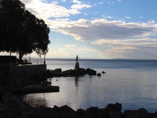 Opatija walking tour - the Queen City of the Adriatic