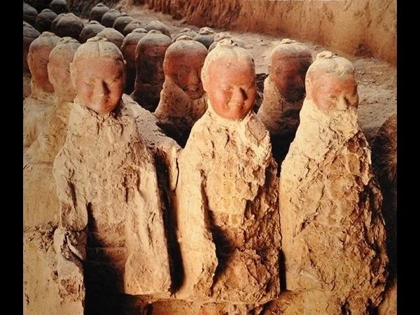 Two-must Go Museum of Xi'an Including Terracotta Army Museum &Han Yangling Museum