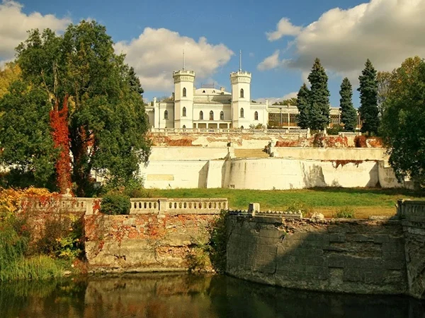 Half-Day Driving Tour from Kharkiv to Koenig Old Estate (Sharivka village)