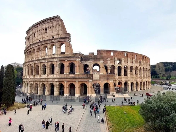 Complete Colosseum, Forum, Palatine & Imperial Fora Private Tour!