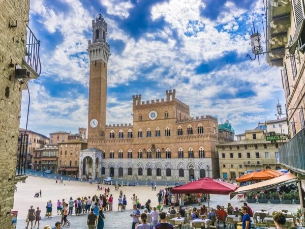 Siena, great medieval city in the Tuscan countryside