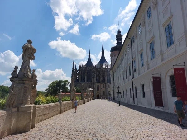 Kutná Hora Full Day Tour by van or car