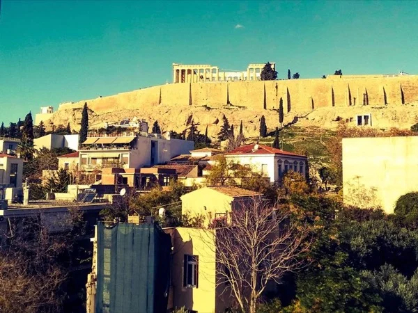A 'Cool' Acropolis Experience - Half Day Tour in Athens