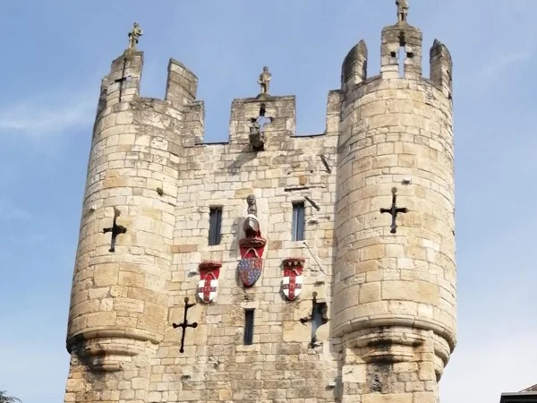 Wonders of Medieval York half day walking tour