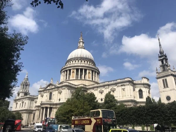The London Taxi Half Day Private Sightseeing Tour