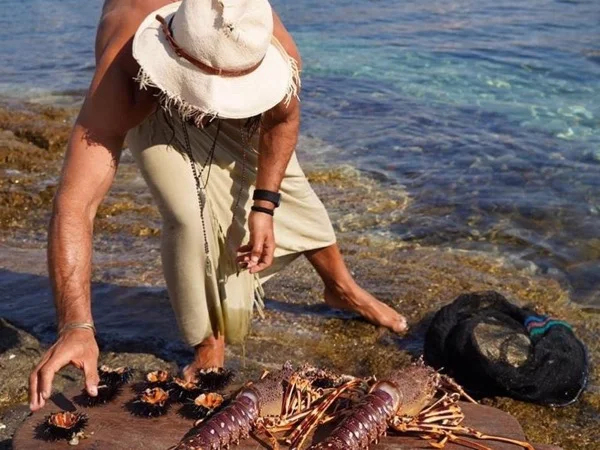 Ancient Palaces with Minoan Wine Routes & Iconic Matala Beach from Elounda