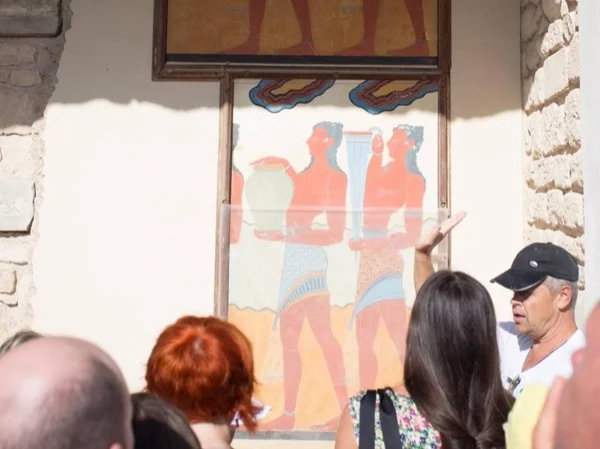 Minoan Crete from 3.000 BC: Knossos Palace & Museum with Wineries from Elounda